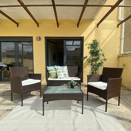 Bedrooms In Modern Guest House Almada Ngoại thất bức ảnh