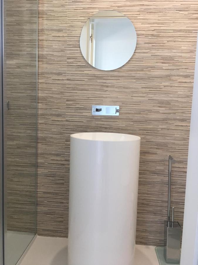 Bedrooms In Modern Guest House Almada Ngoại thất bức ảnh