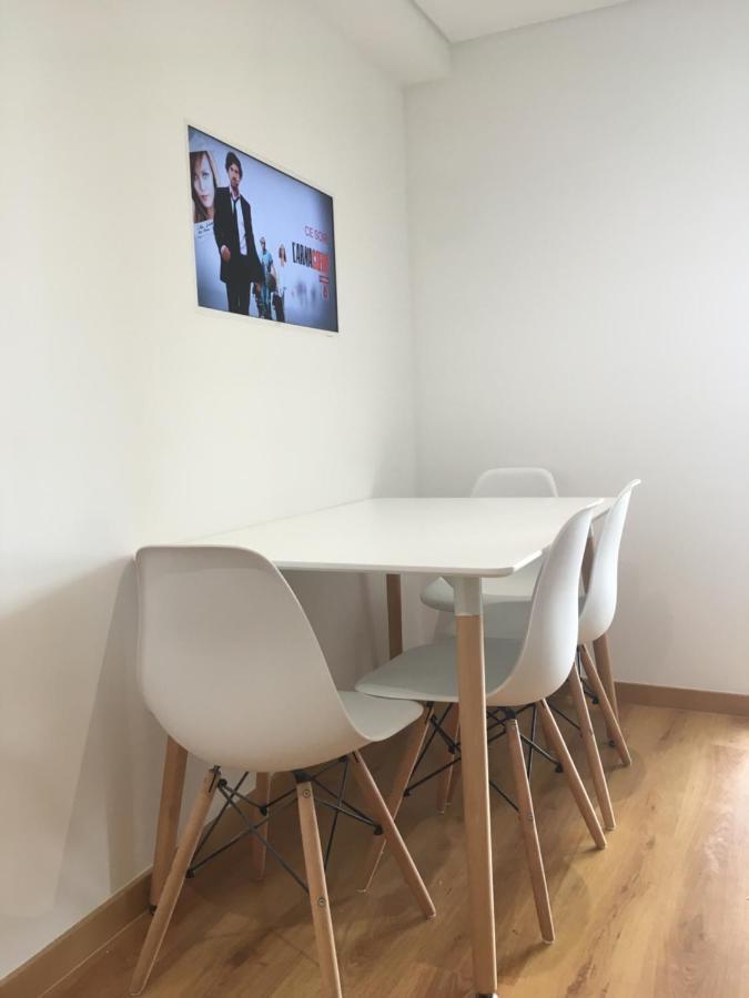 Bedrooms In Modern Guest House Almada Ngoại thất bức ảnh
