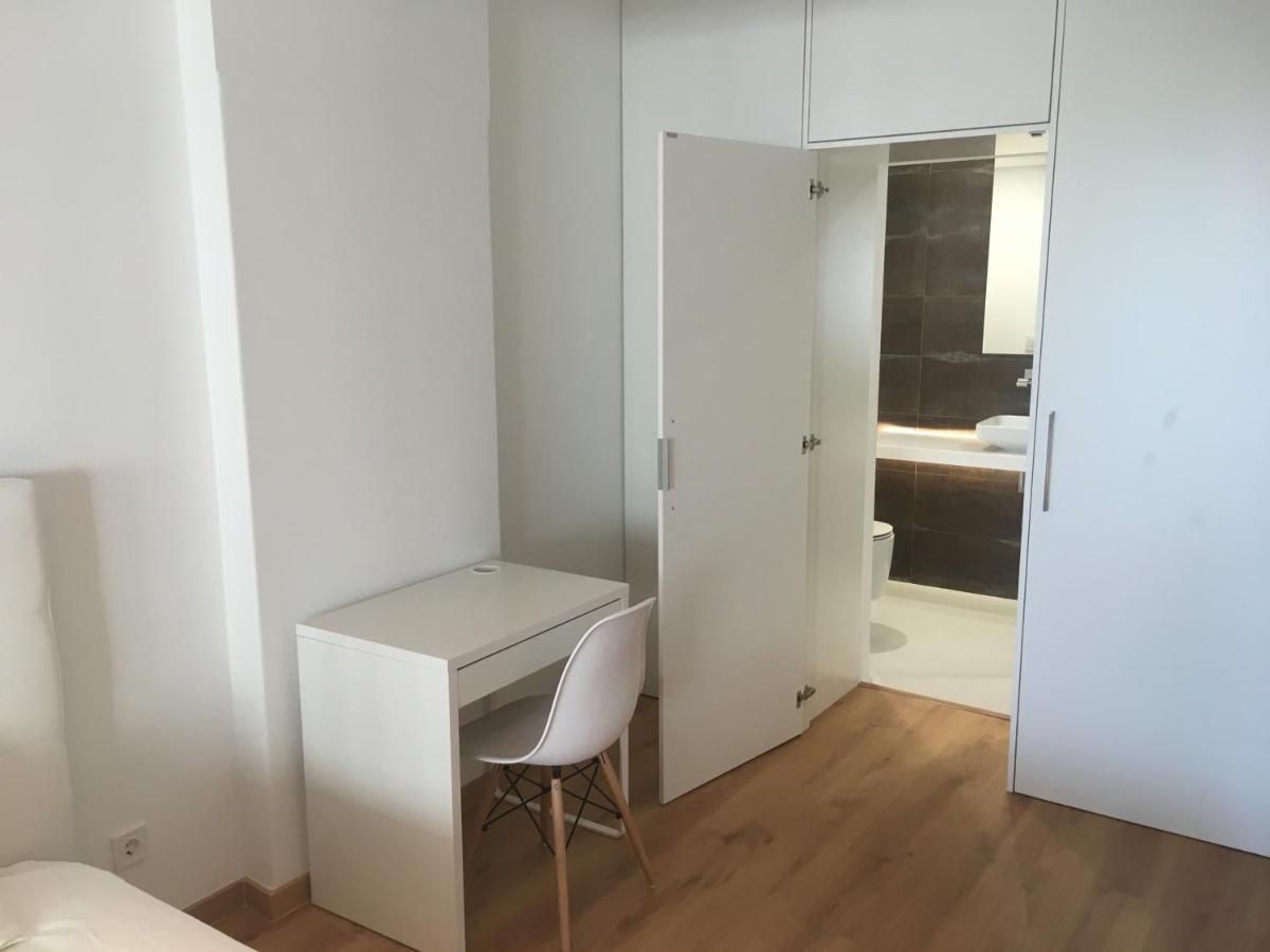 Bedrooms In Modern Guest House Almada Ngoại thất bức ảnh