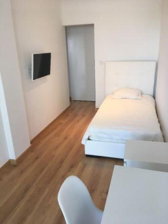 Bedrooms In Modern Guest House Almada Ngoại thất bức ảnh