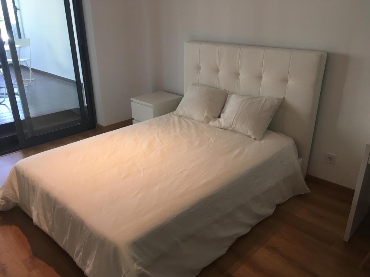 Bedrooms In Modern Guest House Almada Ngoại thất bức ảnh